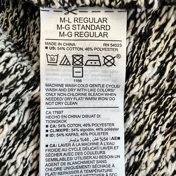 Old Navy Womens Short Open Front Cardigan M/L Black White Knit Kimono Sleeve - Picture 6 of 6